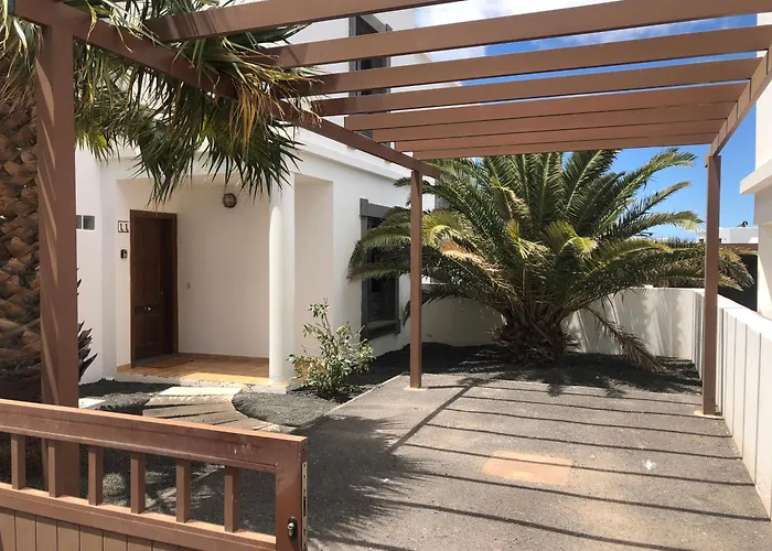 Varela Lo House Con Piscina Privada Feriehus Playa Blanca (Lanzarote)
